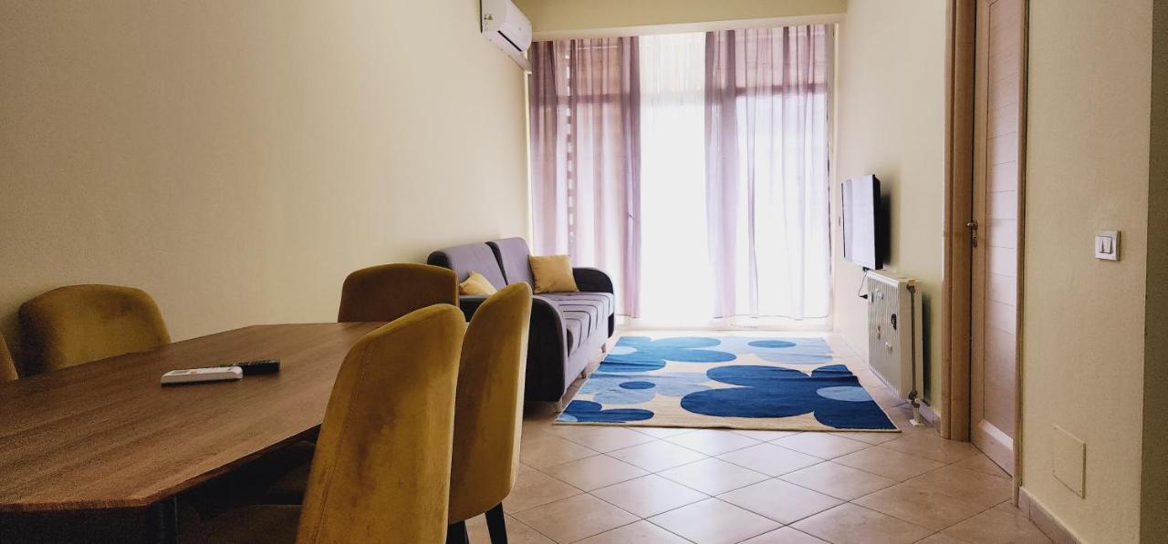 Pleasant Apartment With Free Dedicated Parking In Komuna E Parisit Тирана Экстерьер фото