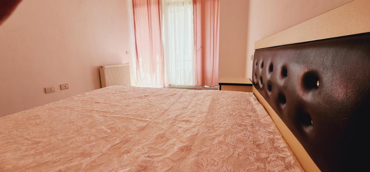 Pleasant Apartment With Free Dedicated Parking In Komuna E Parisit Тирана Экстерьер фото