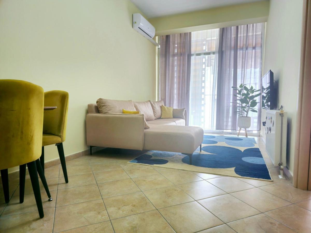Pleasant Apartment With Free Dedicated Parking In Komuna E Parisit Тирана Экстерьер фото