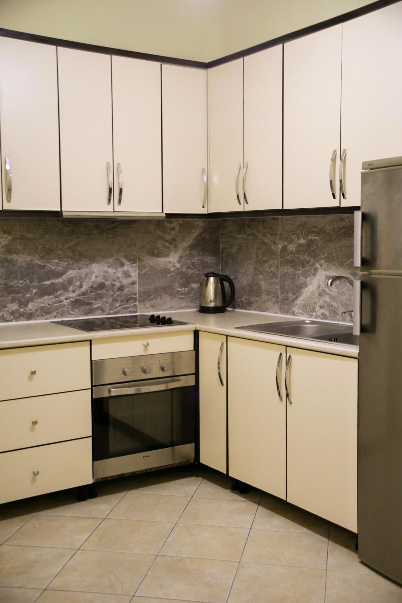 Pleasant Apartment With Free Dedicated Parking In Komuna E Parisit Тирана Экстерьер фото
